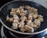 A picture of step 2 of Paneer yakhni pulao.