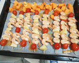 Foto del paso 4 de la receta: Brochetas de langostinos y manzana al Brandy