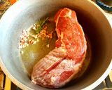 Foto del paso 4 de la receta: Peceto de ternera en salsa de tomates. #Mercado #Tomate
