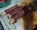 Foto langkah ke 3 dari resep Beef enoki.