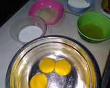 Foto langkah ke 1 dari resep Ogura Cake irit 3 telur.