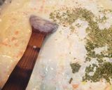 A picture of step 4 of White sauce pasta.