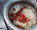 A picture of step 2 of Carrot and soya chunks pulao.
