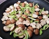 Foto del paso 7 de la receta: Lomo con apio y champignones