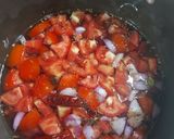 A picture of step 1 of Tomato 🍅carrot 🥕beetroot soup.