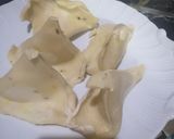 A picture of step 2 of Samosa chat.