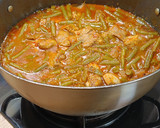 Foto del paso 5 de la receta: Costillas carnosas con judías verdes y garbanzos