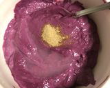 A picture of step 3 of Black Grapes Shrikhand.