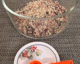 A picture of step 3 of Cashew-Berries Dark Chocolate Bites.