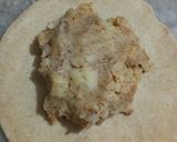 A picture of step 5 of Aloo Parantha.