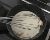 Foto del paso 2 de la receta: Pechugas en salsa de queso