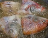 Foto langkah ke 2 dari resep Sop ikan nila.