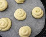 Spiral Dinner Rolls recipe step 4 photo