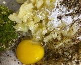 A picture of step 4 of Cheesy Potato & Chicken Cutlets.