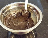 A picture of step 5 of Chocolate Fudge Cake Pops With White Choclate Coating.