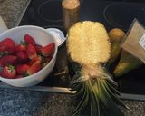 Foto del paso 1 de la receta Batido de piña, mango y fresa con jengibre