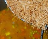 A picture of step 4 of Vegetable namkeen jave.