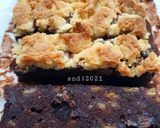 Foto langkah ke 6 dari resep Banana Crumble Brownies 🇺🇲.