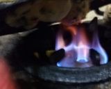 A picture of step 4 of Garlic naan.