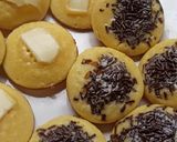 Foto langkah ke 8 dari resep Kue Cubit Takaran Sendok.