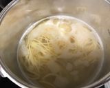 Foto del paso 2 de la receta: Spaghetti Vongole Bianco fácil