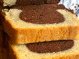Eggless marble cake