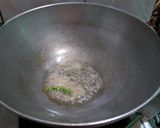 A picture of step 1 of Malai Wale Aloo.