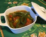 Une image de l'étape 7 de Piments verts à la compotée de tomates, citron vert et épices.