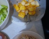 Foto langkah ke 1 dari resep Tumis Tahu Toge & Sawi.
