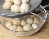 A picture of step 7 of Super soft dahi bhalla (iftar special).