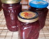 Hagymás szilva húsok mellé recept fázis 3 fotója