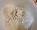 A picture of step 1 of Multi grain stuffed spinach chilla.