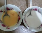 A picture of step 4 of Hot & sour soup.