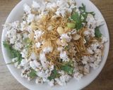 A picture of step 4 of Popped sorghum bhel.