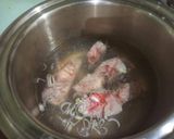 Hình bước làm 1 của món Canh xương củ cải - My comfort food