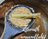 A picture of step 3 of Sabut Masoor Ki Khatti Dal with Drumsticks.