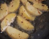 ક્રન્ચી આલુ મિક્સ વેજ સબ્જી(Crunchy Aloo Mix Veg. Sabji Recipe In Gujarati) રેસીપી સ્ટેપ2ફોટો