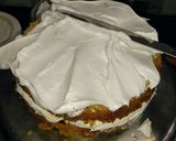 A picture of step 13 of Paan Bahar Cake.