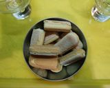 Φωτογραφία βήματος 10 της συνταγής Μία “fake” tiramisu, με μούσμουλα “al rum”. Το γλυκό των πολλών επιφωνημάτων!