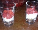 Foto del paso 5 de la receta: Postrecitos en vaso 🍓
