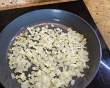 Foto del paso 2 de la receta: Arroz con merluza