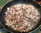 Foto del paso 2 de la receta: Pizza barbacoa con pollo ternera y bacon. (Riquísima)