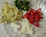 Foto langkah ke 1 dari resep Tumis Hati Ayam.