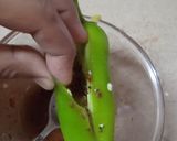 A picture of step 3 of Mirch Pakoras.