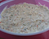 Foto del paso 3 de la receta: Ensaladilla rusa en base de crespillos (canapés)