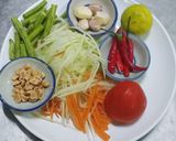 รูปขั้นตอนการทำที่ 1 ของ ส้มตำไทย