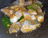 Foto langkah ke 3 dari resep Kuah Asam Kakap Putih.