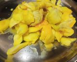 A picture of step 1 of Kacche aam ki khatti meethi chutney.
