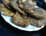 A picture of step 4 of Kuttu aloo pakoda.
