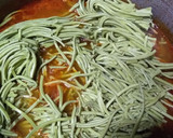 Foto del paso 4 de la receta: Guiso de fideos frescos de espinaca.📣👩🏼‍🍳😃